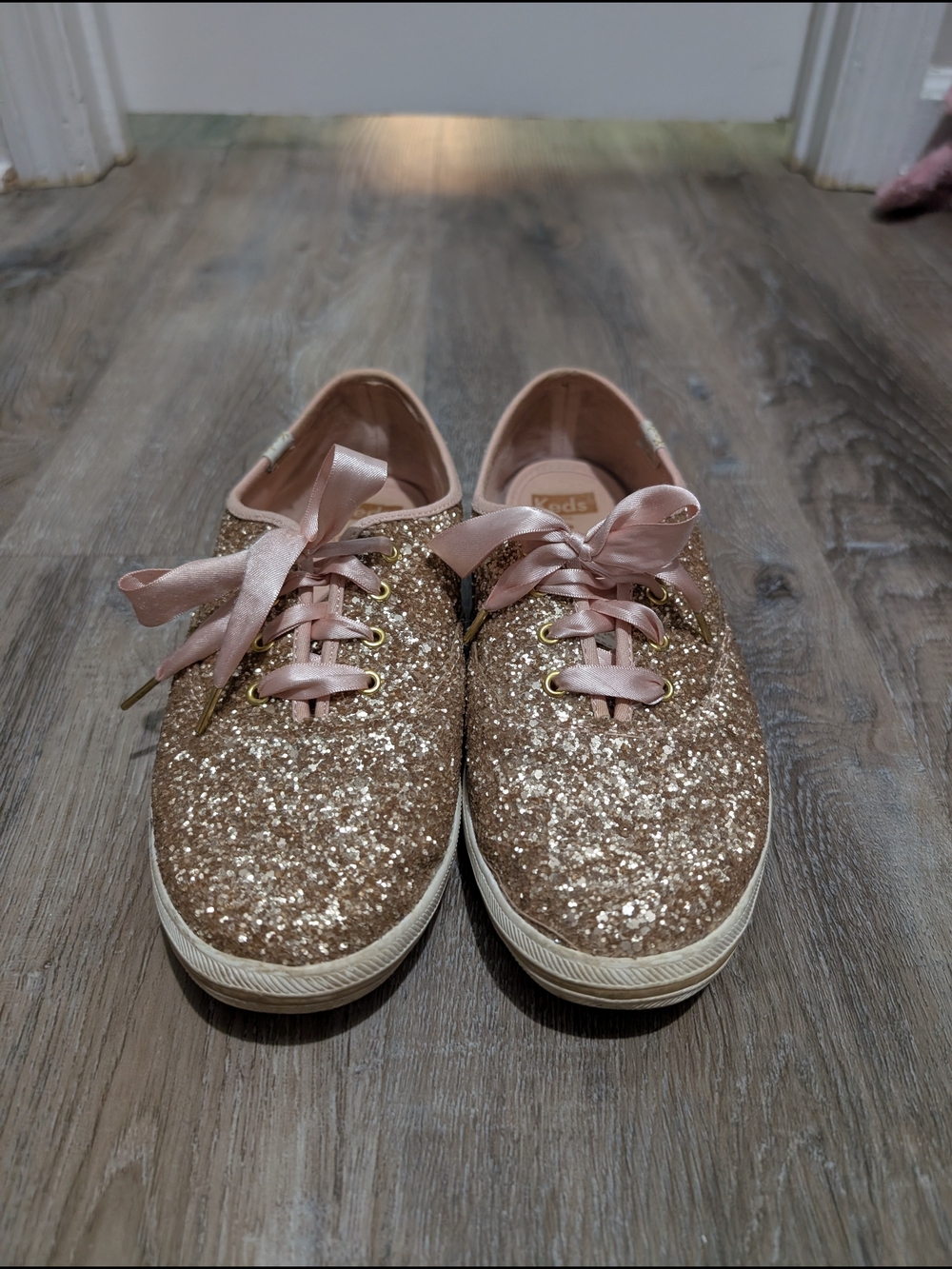 Sparkle-Trim Low-Top Sneakers in Rose Gold